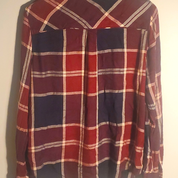 Plaid Blouse - Picture 5 of 6